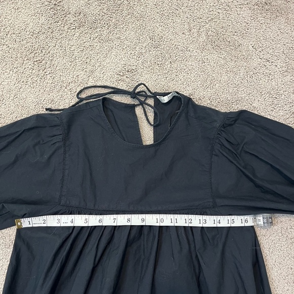 Zara Black Loose-Fit Floral Embroidered Bell Sleeve Tie-Back Dress. Size XS. - Picture 8 of 10